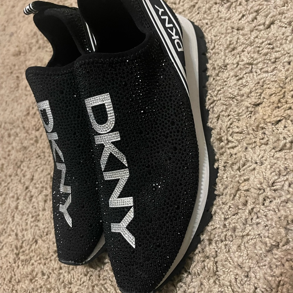 Dkny womens shoes size 8
